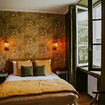 D'hote - Maison Des Ecrivains - 50 M De La Cathedrale Et Place Des Jacobins 招待所 4*