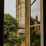 Gasthuis D'hote - Maison Des Ecrivains - 50 M De La Cathedrale Et Place Des Jacobins 4*