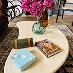 D'hote - Maison Des Ecrivains - 50 M De La Cathedrale Et Place Des Jacobins Le Mans