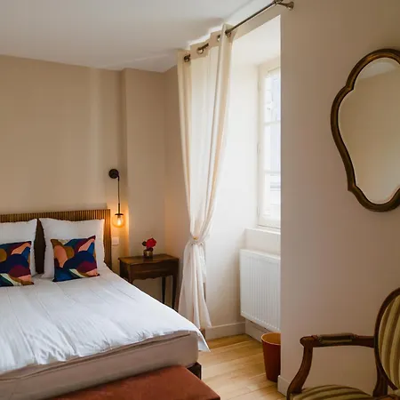 Гостевой дом D'hote - Maison Des Ecrivains - 50 M De La Cathedrale Et Place Des Jacobins