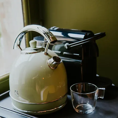 게스트하우스 D'hote - Maison Des Ecrivains - 50 M De La Cathedrale Et Place Des Jacobins 르망