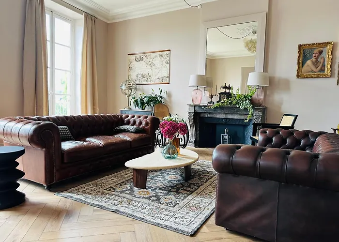 Maison d'hôtes D'hôte - Maison Des écrivains - 50 M De La Cathédrale Et Place Des Jacobins 3*