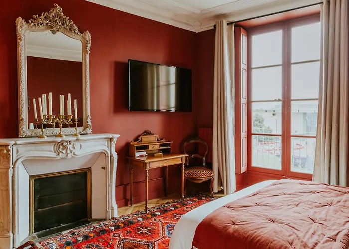 招待所 D'hote - Maison Des Ecrivains - 50 M De La Cathedrale Et Place Des Jacobins 3*